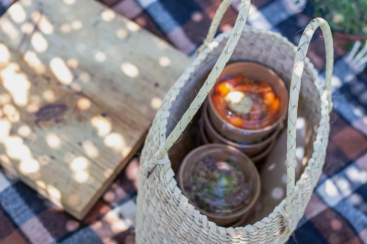 Photograph from Picnics at De Meye: Superb Seasonal Summer Baskets